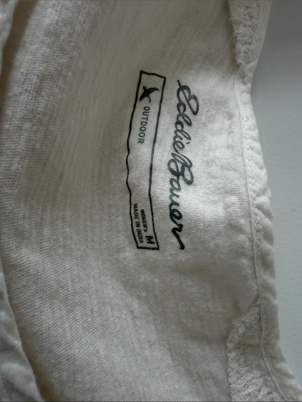 Eddie Bauer Cream Women's Sleeveless Tank Top - Picture 2 of 3